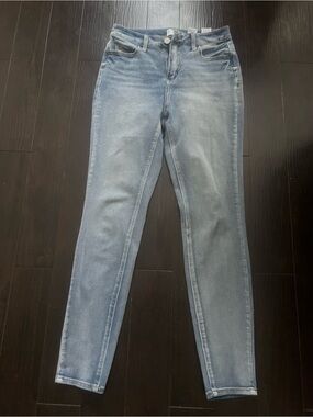 Time and Tru Women's Light Blue Skinny Jeans